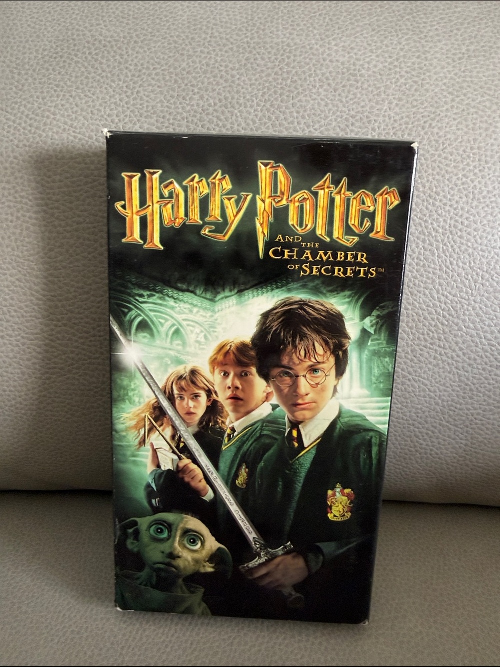 Warner Bros. Harry Potter and the Chamber of Secrets – Green and Gold Cover